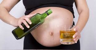 El 58 % de embarazadas que acuden a Maternidad de Los Minas consume alcohol