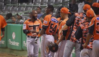 Toros vuelven a adueñarse del segundo lugar