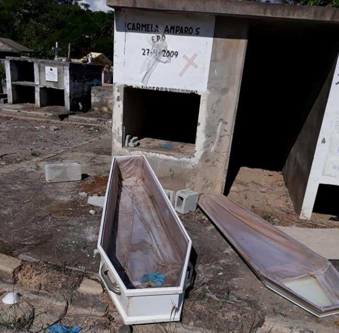 Se roban cadáver en cementerio de Bayaguana