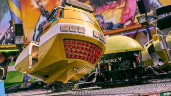 Se rompe una atracción mecánica en una feria hiriendo a dos niños