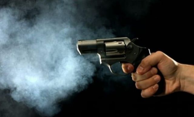 Asesinan de cinco balazos a joven dentro de colmadón en Baní