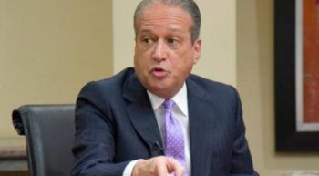 Salida Reinaldo Pared Pérez del PLD “sería un golpe duro para el partido”, dice su esposa