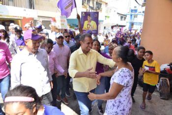 Domingo Contreras promete dividir el Distrito Nacional