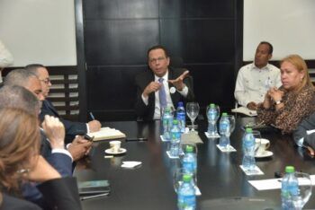 En RD evalúan dar clase a distancia ante coronavirus