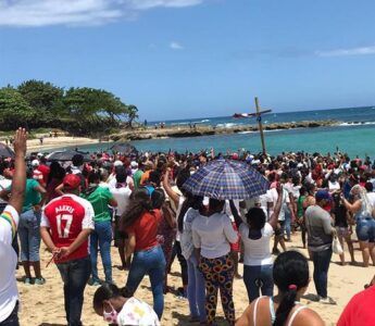 Comisión Alto Nivel condena actividad del peregrino en Puerto Plata