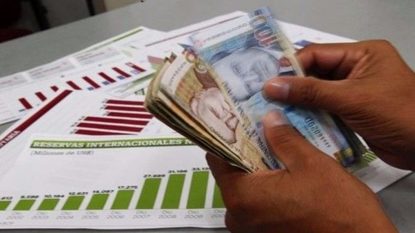 Aprueban retiro de fondo pensiones en Perú