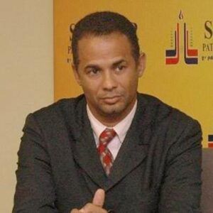 Franklin Núñez es ingresado a clínica por problema de salud relacionado al COVID-19