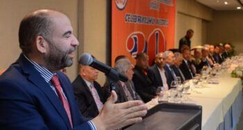 Comerciantes respaldan medidas anunciadas por el presidente Danilo Medina para reabrir economía