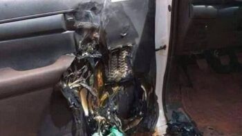 Te puede pasar esto si dejas manitas limpias en el interior de un vehículo