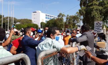 Protestan frente al Congreso exigiendo 30% recursos AFP