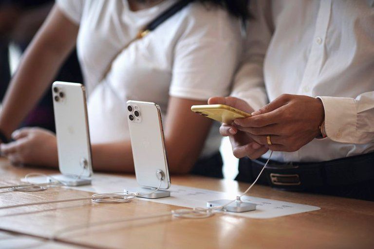 El iPhone 12 vendrá “pelao” sin cargador y sin audífonos