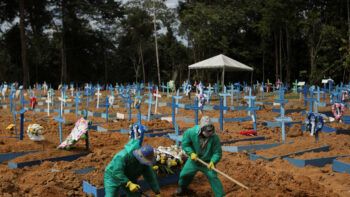 Las muertes por covid-19 en todo el mundo superan el medio millón