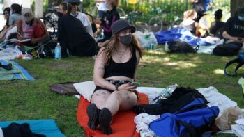 Multas de hasta 500 dólares por no llevar mascarilla en Miami