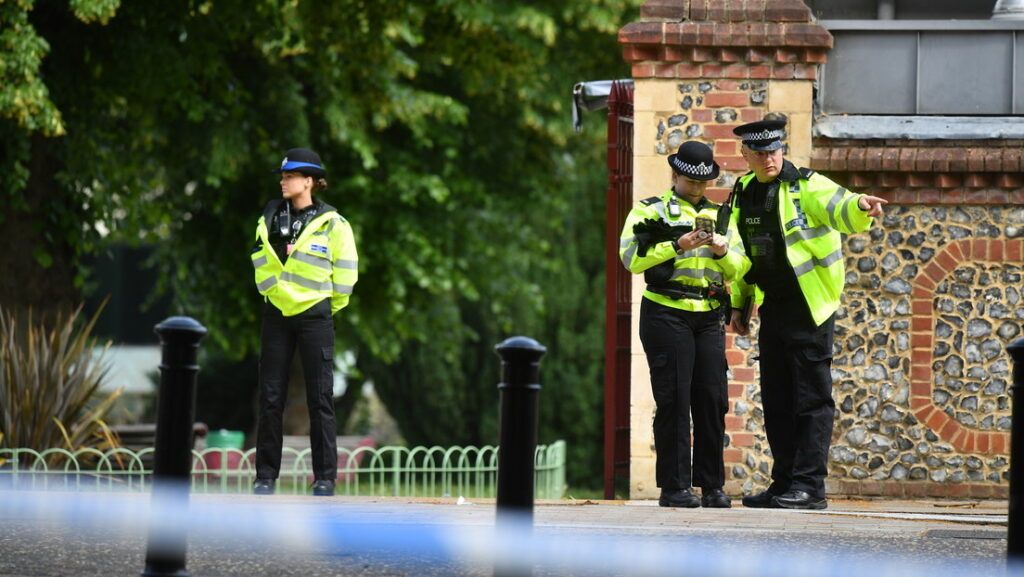 VIDEO: Incidente terrorista el apuñalamiento masivo en un parque del Reino Unido