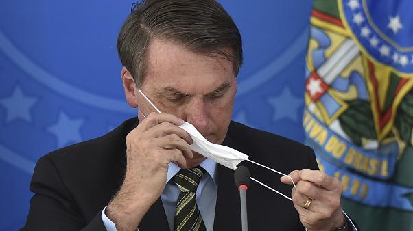 La Justicia de Brasil exigió al gobierno de Jair Bolsonaro que explique los retrasos y omisiones en los datos del coronavirus