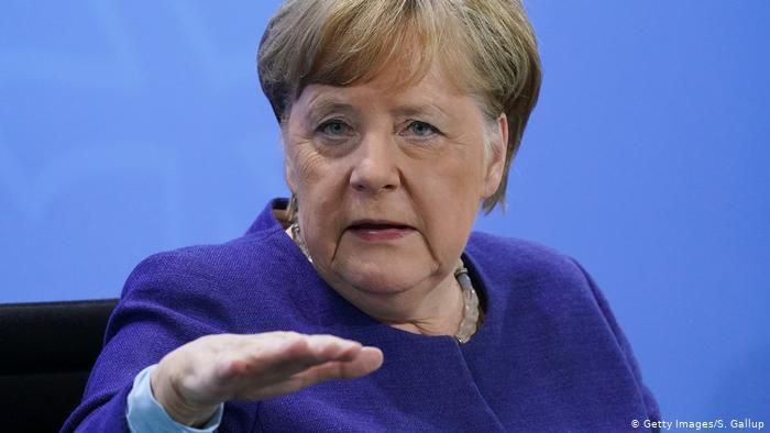 Angela Merkel pide a Europa que “vuelva a ser fuerte”