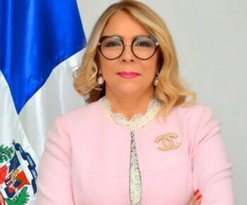 Iris Guaba asegura entregará a las nuevas autoridades un Plan Social totalmente abastecido