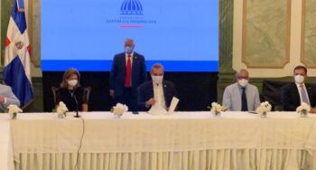 Vicepresidenta anuncia Salud Pública recibirá 100 mil pruebas PCR