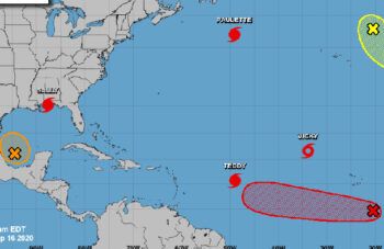 RD atenta al huracán Teddy