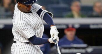 Miguel Andújar reclama tiempo en el terreno de juego