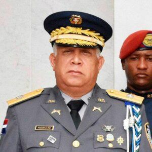 Luis Abinader destituye a director y subdirector de Prisiones