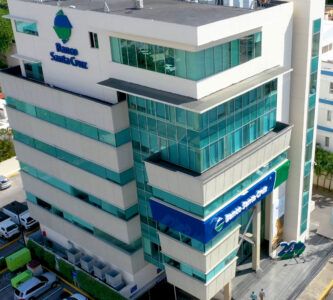 Banco Santa Cruz actualiza a su personal sobre prevención de lavado