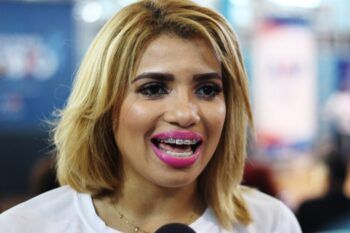 Renuncia la ministra de la Juventud Kimberly Taveras