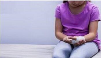 Niña de 12 años es herida por su pareja de 27