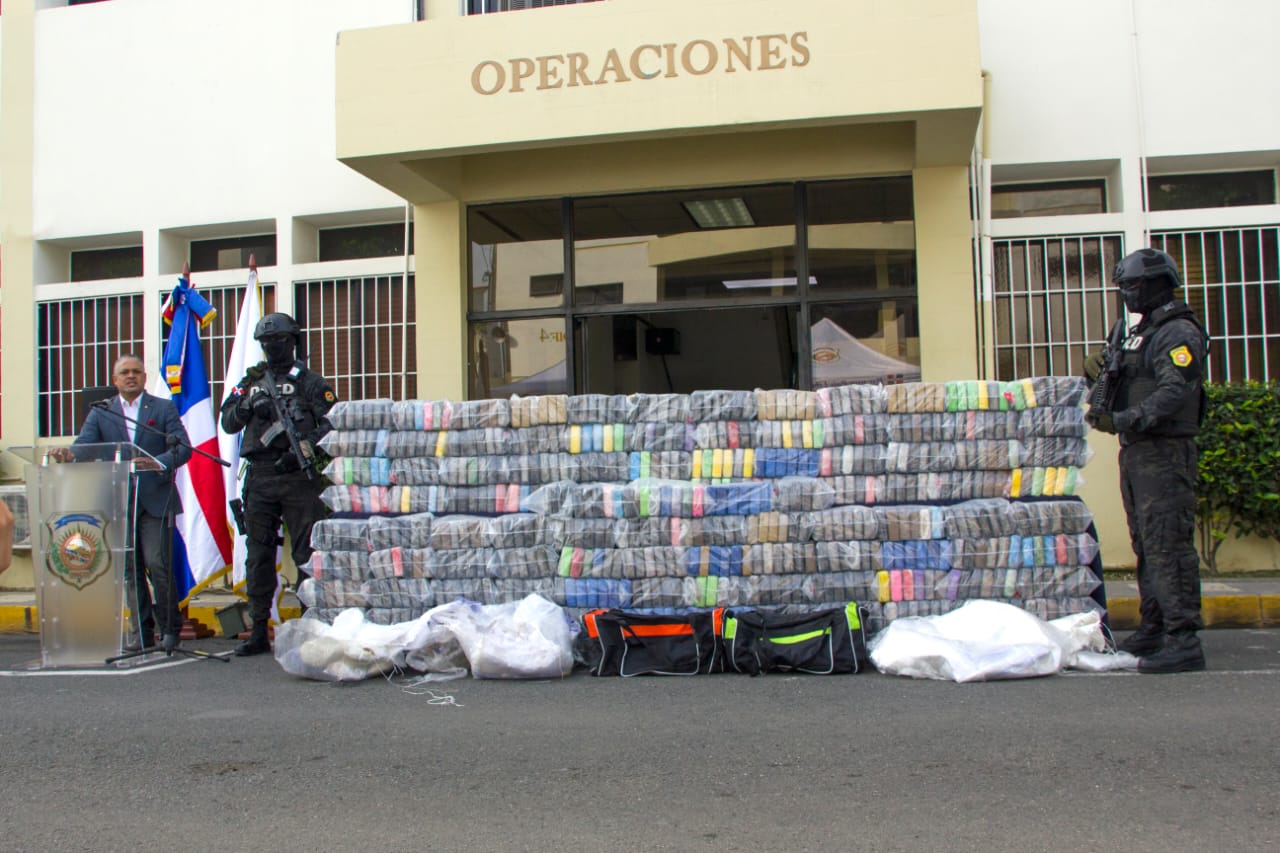 La DNCD se incauta 673 paquetes cocaína en Puerto de Caucedo