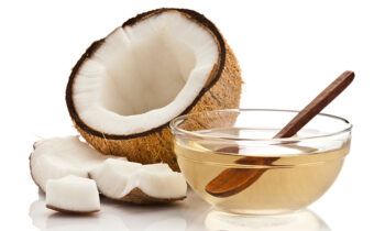 El aceite de coco destruye el  COVID-19