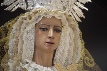 Crean la «Virgen del Confinamiento»