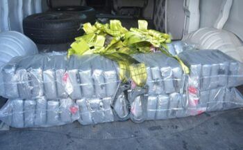 Decomisan más de 55 kilos de cocaína debajo de barco en Puerto de Haina