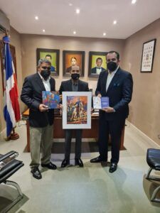 Efemérides Patrias entrega donativo al Club Deportivo Dr. Rafael Barias