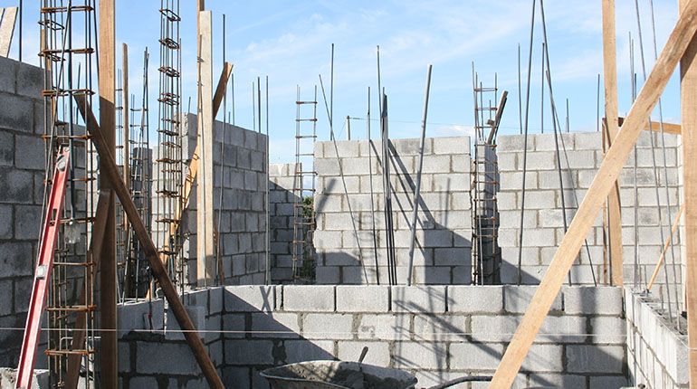 Alzas de hasta 143 por cientos en materiales de construcción afectaría sector inmobiliario
