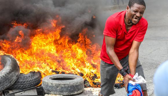 Atacan a pedradas consulado dominicano en Haití