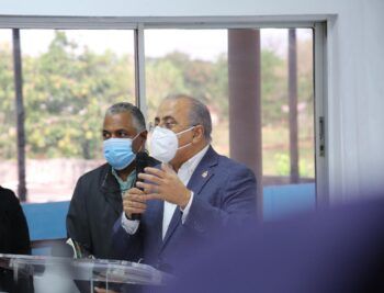 Ministro destituido dice hay sectores interesados en repartirse el presupuesto de Salud Pública