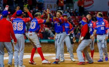 Las Águilas de RD superan a México y siguen invicta en la Serie del Caribe 2021