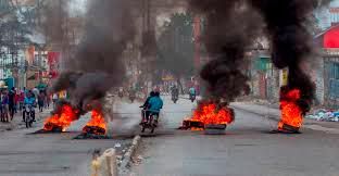 En Haití matan hombre y luego le prenden fuego durante manifestación