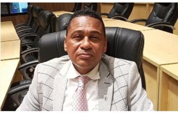 Regidor del  PLD pasa a  Fuerza del Pueblo este miércoles 