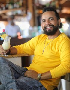 Yissus Taveras traza la pauta en la comunicación de entretenimiento