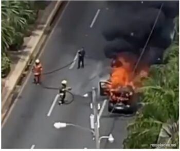 Se quema carro en la Lincoln