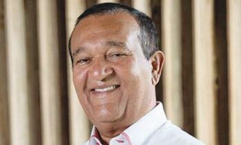 Antonio Marte amenaza con aumentar 25 % a precios del pasaje