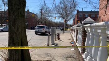 Un muerto y dos heridos durante balacera en NY