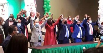 Leonel juramenta en la FP a la diputada Lourdes Aybar, Elías Serulle y varios exdirigentes del PLD