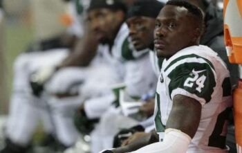 Un exjugador de la NFL se suicida tras matar a cinco personas en EE.UU.