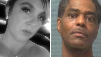 Mata a su expareja camarera frente a los clientes