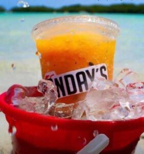 Salud Pública advierte de las consecuencias de consumir la bebida ‘Monday’