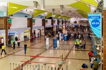 EEUU recomienda a sus ciudadanos no viajar a RD por el Covid