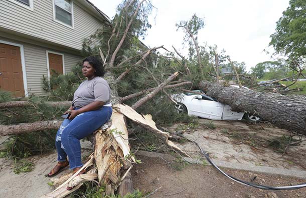 Al menos 3 muertos por tormentas en el sur de Estados Unidos