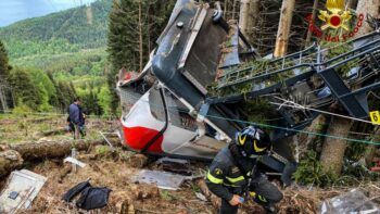 Niño de 5 años es el único sobreviviente del accidente en el teleférico en Italia